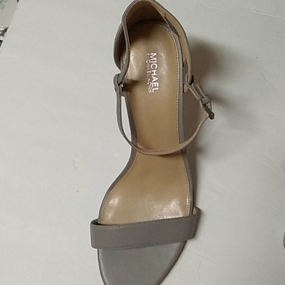 Nwt Michael by Michael kors hight heel open toes sz 10 - Picture 7 of 15